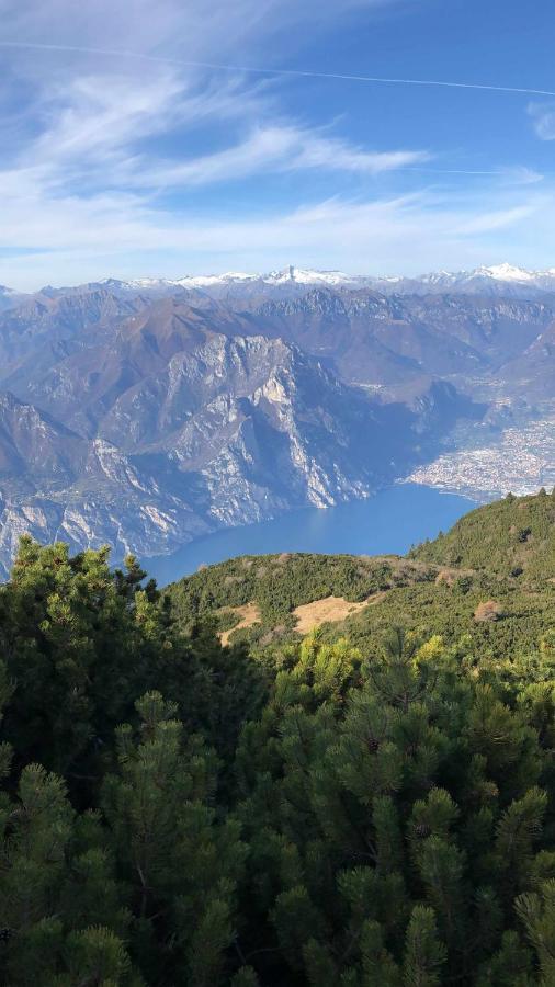 Lantica Torre Apartamento Riva del Garda Exterior foto